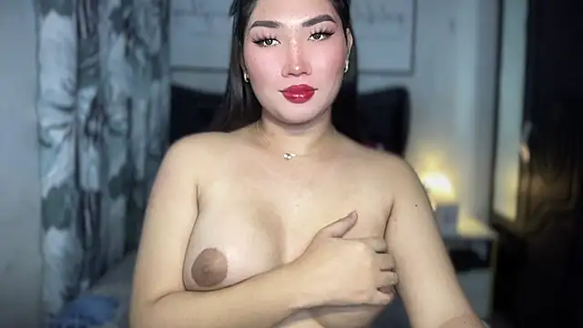 Miss Deliciousness online show from 04-21-26, 04:13