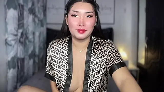 Miss Deliciousness online show from 05-10-26, 04:20