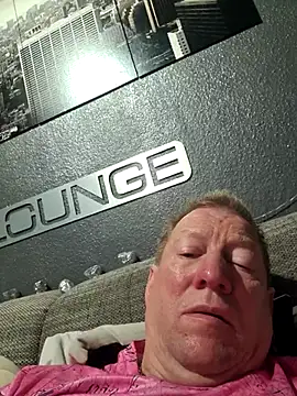 Snapshot of tomtom111111 chatting on 10-11-25, 10:00 tomtom111111 online show from 10-11-25, 10:00