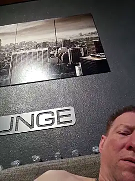 Snapshot of tomtom111111 chatting on 02-19-26, 01:41 tomtom111111 online show from 02-19-26, 01:41