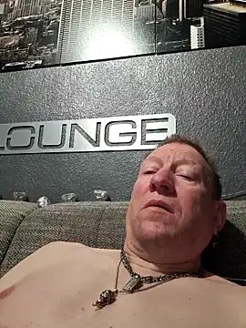 Snapshot of tomtom111111 chatting on 02-22-26, 10:00 tomtom111111 online show from 02-22-26, 10:00