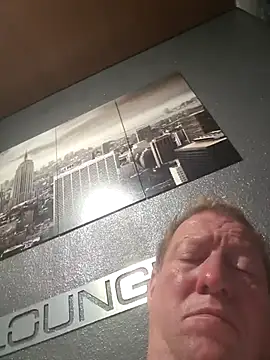 Snapshot of tomtom111111 chatting on 09-21-25, 12:16 tomtom111111 online show from 09-21-25, 12:16