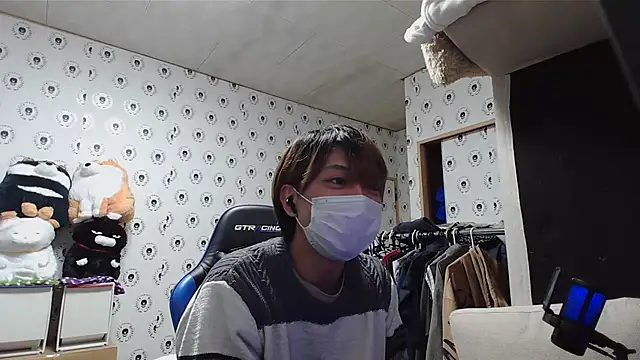 pychan online show from 02-23-25, 01:42