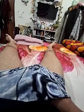 Snapshot of GYMBOY0071 chatting on 04-15-26, 04:00 GYMBOY0071 online show from 04-15-26, 04:00