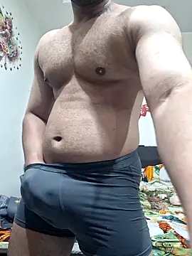 Snapshot of GYMBOY0071 chatting on 03-11-26, 08:08 GYMBOY0071 online show from 03-11-26, 08:08
