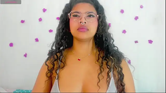 moana taylor online show from 09-29-25, 12:44