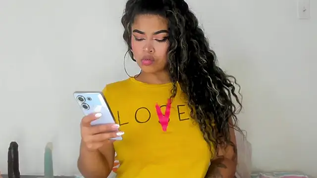 moana taylor online show from 02-15-25, 06:55