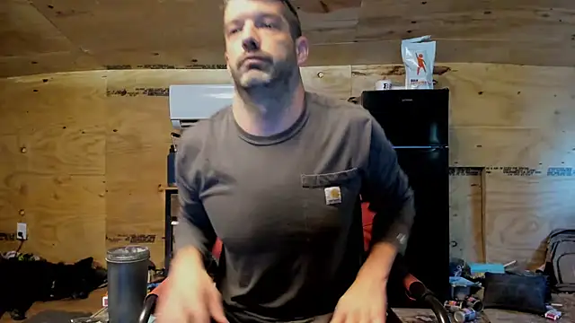 Snapshot of Kenny_Kyle chatting on 10-11-25, 01:23 Kenny Kyle online show from 10-11-25, 01:23