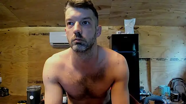 Snapshot of Kenny_Kyle chatting on 10-18-25, 02:41 Kenny Kyle online show from 10-18-25, 02:41
