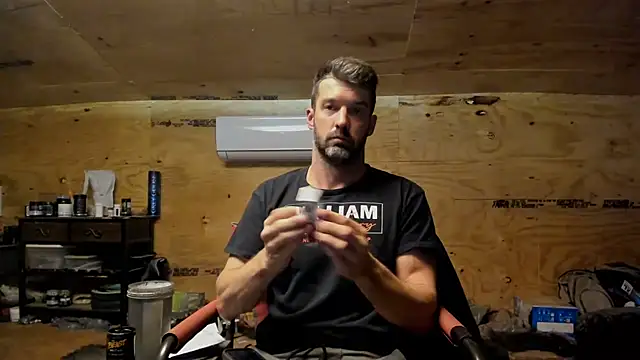 Snapshot of Kenny_Kyle chatting on 03-19-25, 02:48 Kenny Kyle online show from 03-19-25, 02:48