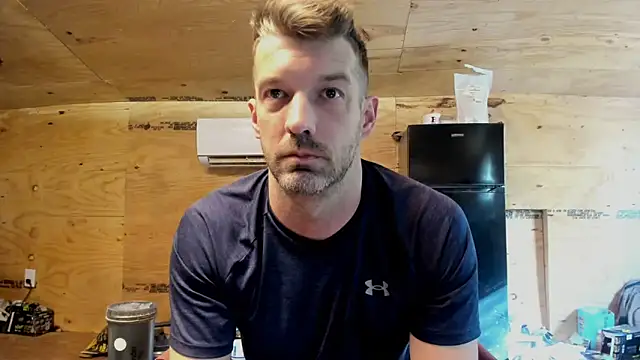 Snapshot of Kenny_Kyle chatting on 10-21-25, 02:49 Kenny Kyle online show from 10-21-25, 02:49
