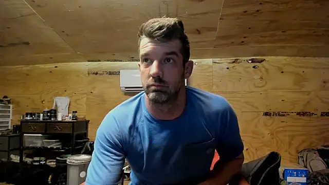 Snapshot of Kenny_Kyle chatting on 03-23-25, 01:53 Kenny Kyle online show from 03-23-25, 01:53