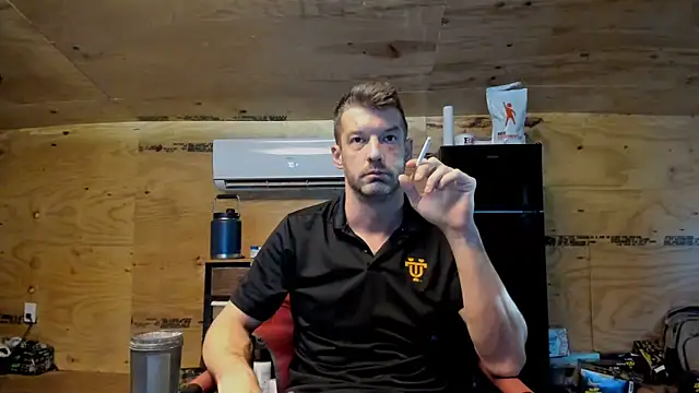 Snapshot of Kenny_Kyle chatting on 09-18-25, 12:30 Kenny Kyle online show from 09-18-25, 12:30