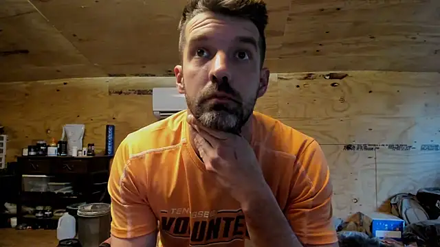 Snapshot of Kenny_Kyle chatting on 03-15-25, 10:33 Kenny Kyle online show from 03-15-25, 10:33