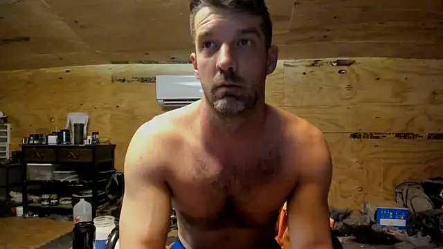 Snapshot of Kenny_Kyle chatting on 03-20-25, 03:13 Kenny Kyle online show from 03-20-25, 03:13