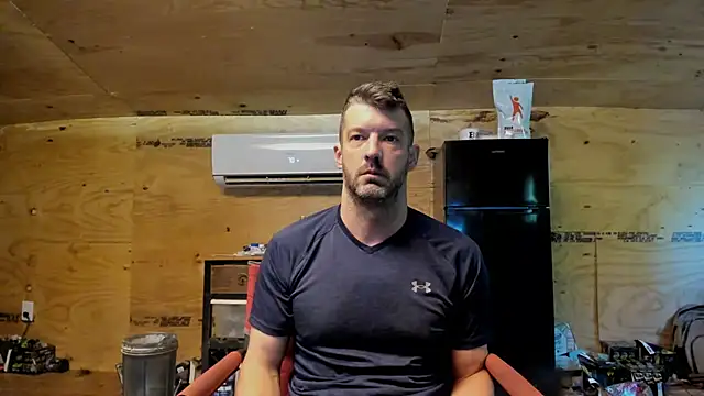 Snapshot of Kenny_Kyle chatting on 10-03-25, 02:29 Kenny Kyle online show from 10-03-25, 02:29