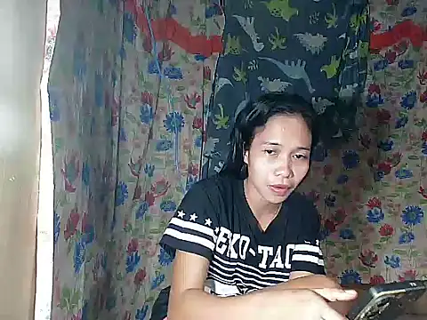 PinaySkinnyGirl online show from 03-27-26, 10:49