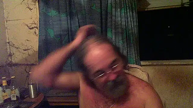 Snapshot of herbie010666 chatting on 02-11-25, 10:58 herbie010666 online show from 02-11-25, 10:58