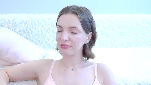 Beauty Alex online show from 06-20-26, 02:27