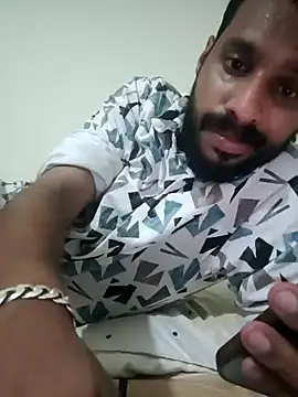 Snapshot of FearingForm chatting on 09-19-25, 10:30 FearingForm online show from 09-19-25, 10:30