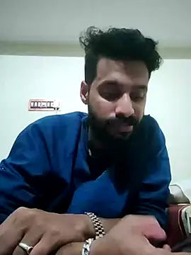 Snapshot of FearingForm chatting on 09-20-25, 09:09 FearingForm online show from 09-20-25, 09:09