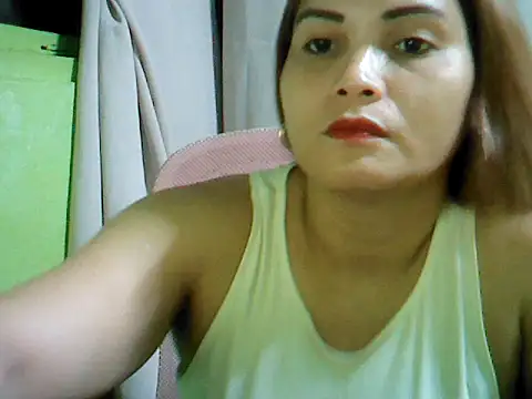 ashlylove25 online show from 05-11-26, 10:38