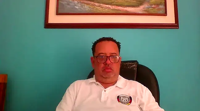 Snapshot of djtomxxx2777 chatting on 03-12-25, 06:53 djtomxxx2777 online show from 03-12-25, 06:53