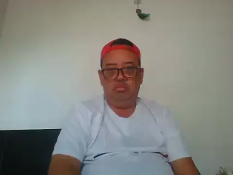 Snapshot of djtomxxx2777 chatting on 02-03-25, 04:52 djtomxxx2777 online show from 02-03-25, 04:52
