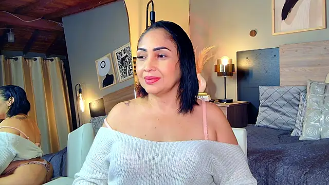 Madissononee online show from 05-27-26, 02:08