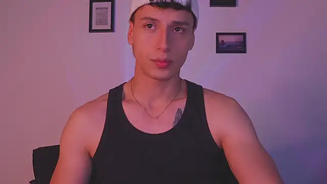 Snapshot of I_Gabriel chatting on 01-15-26, 06:28 I Gabriel online show from 01-15-26, 06:28