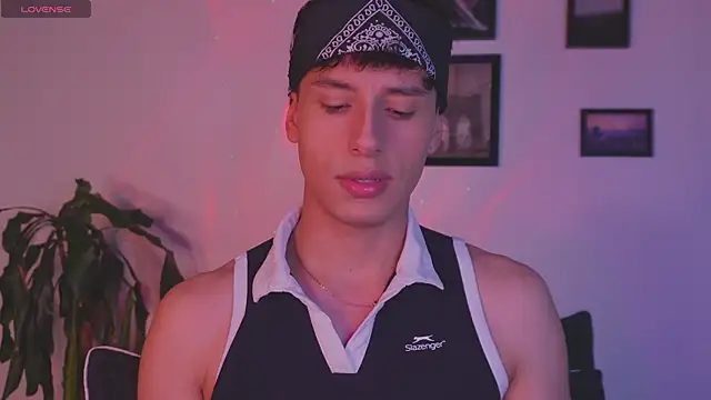 I Gabriel online show from 01-19-26, 04:38