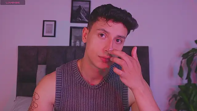 I Gabriel online show from 03-23-26, 06:46