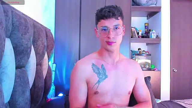 Snapshot of I_Gabriel chatting on 09-25-25, 01:22 I Gabriel online show from 09-25-25, 01:22