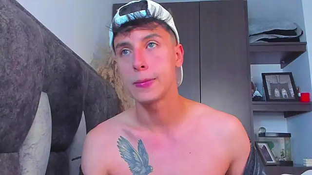 Snapshot of I_Gabriel chatting on 01-14-25, 02:08 I Gabriel online show from 01-14-25, 02:08