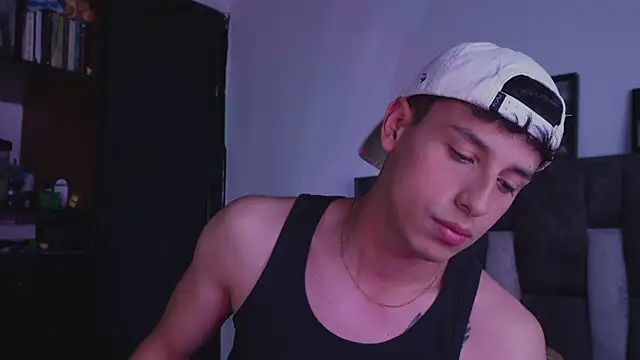 Snapshot of I_Gabriel chatting on 12-05-25, 09:12 I Gabriel online show from 12-05-25, 09:12