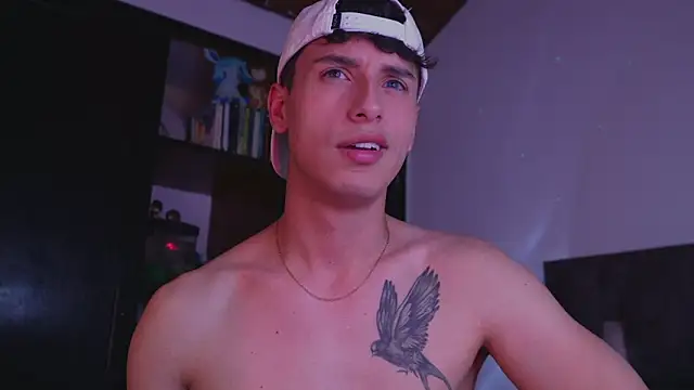 Snapshot of I_Gabriel chatting on 12-05-25, 12:32 I Gabriel online show from 12-05-25, 12:32