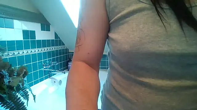 khloebanques online show from 09-27-25, 10:05