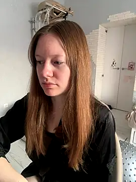 ConnieDaw online show from 12-18-25, 05:01