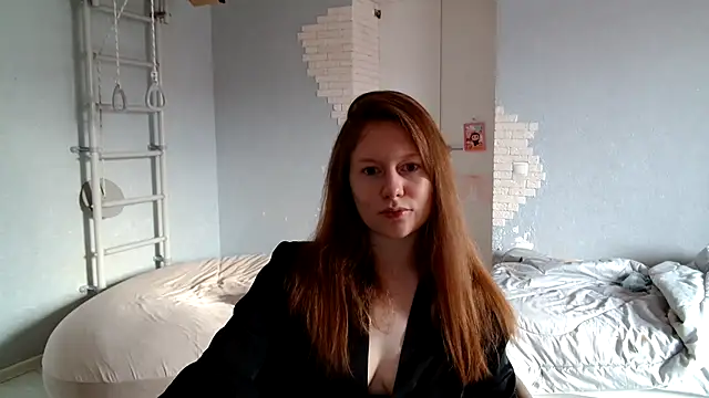 ConnieDaw online show from 10-23-25, 07:51