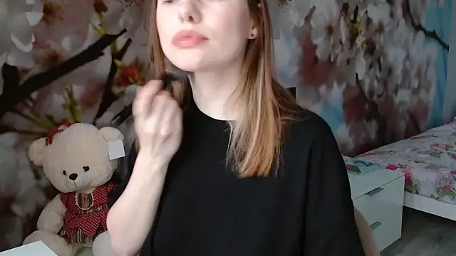 ConnieDaw online show from 12-10-24, 05:50