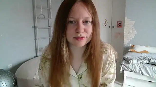 ConnieDaw online show from 10-28-25, 08:24