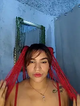 Snapshot of SexyFriends_ chatting on 10-18-25, 03:41 SexyFriends online show from 10-18-25, 03:41