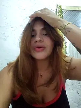 Snapshot of SexyFriends_ chatting on 02-15-26, 10:09 SexyFriends online show from 02-15-26, 10:09