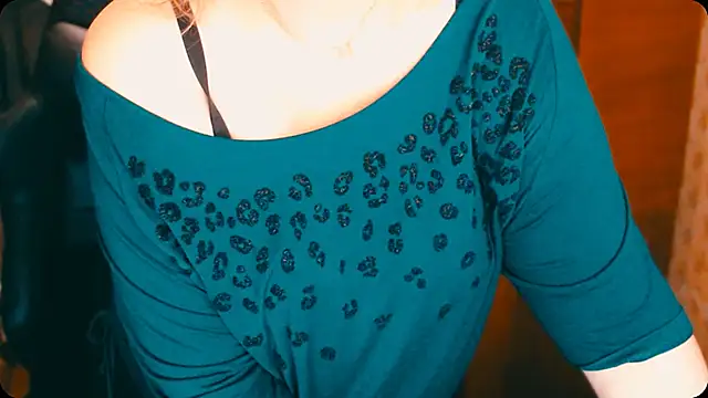 Snapshot of AlisaHot55 chatting on 12-02-25, 11:56 AlisaHot55 online show from 12-02-25, 11:56