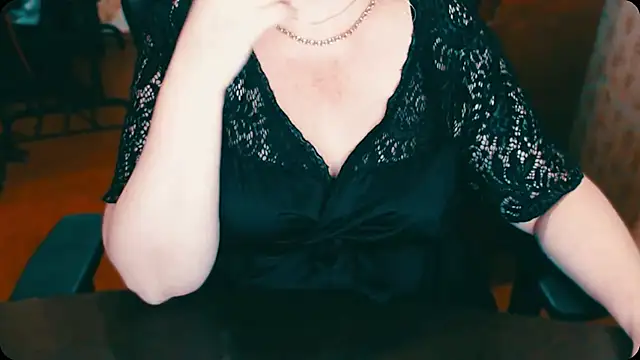 Snapshot of AlisaHot55 chatting on 02-28-25, 03:59 AlisaHot55 online show from 02-28-25, 03:59