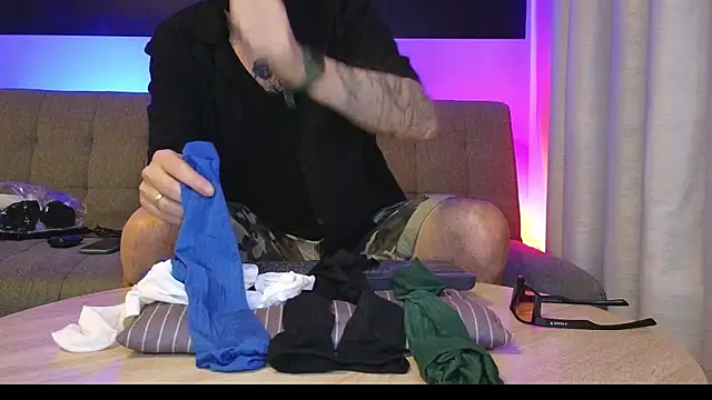 MattxFeet online show from 10-16-25, 12:19