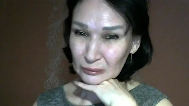 PrettyAndWild online show from 06-12-26, 03:10
