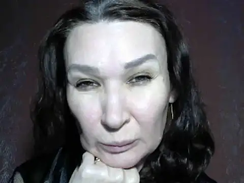 PrettyAndWild online show from 01-18-25, 04:21