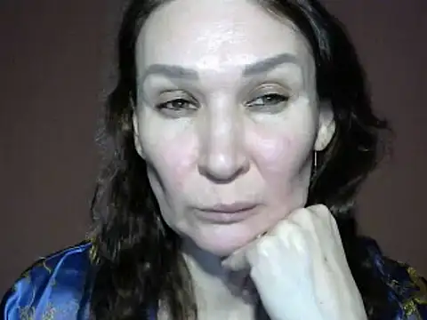 PrettyAndWild online show from 01-22-25, 05:38