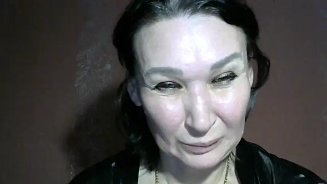 PrettyAndWild online show from 10-05-25, 04:20